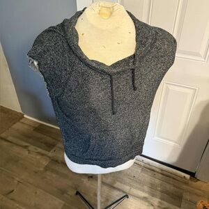 Mudd‎ Gray Knit Sweater sleeveless size Large